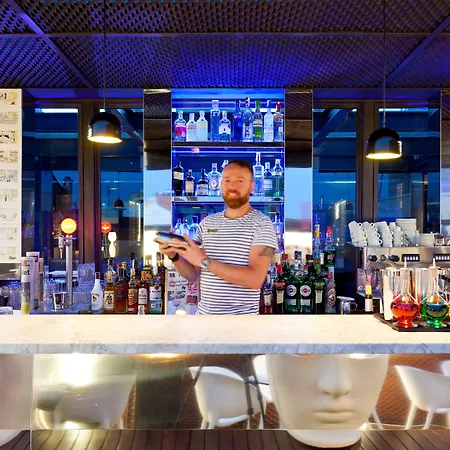 Espana Ocean Drive - Newly Renovated