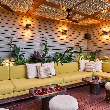 Espana Ocean Drive - Newly Renovated